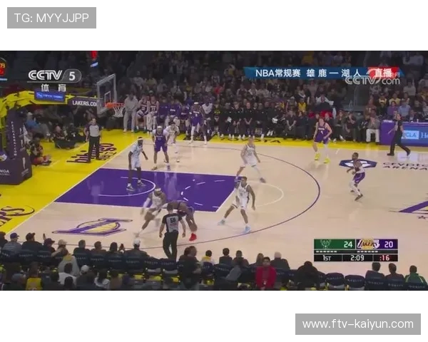 终场哨响：詹姆斯平筐空接暴扣点燃斯台普斯中心